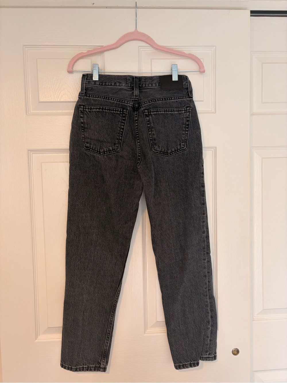 Everlane 90s Cheeky Ankle Straight Jean - Picture 4 of 6